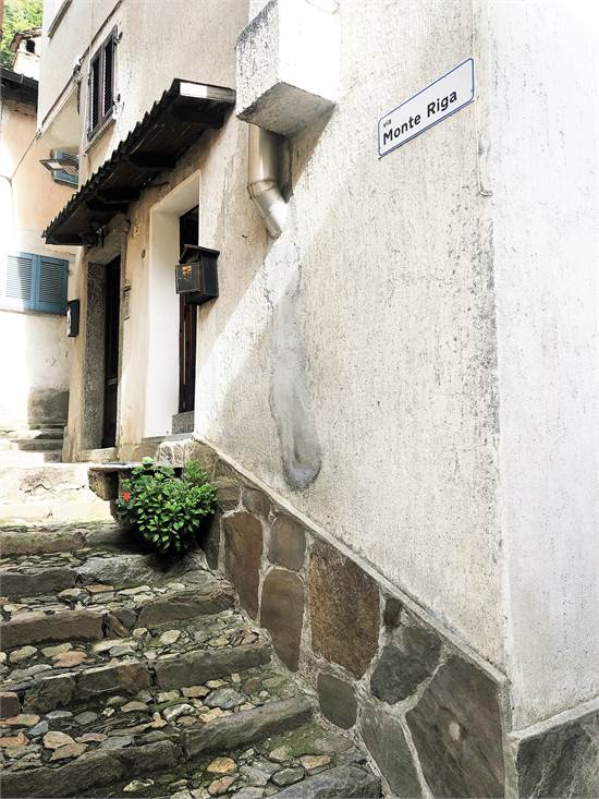 Esterno