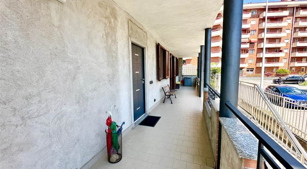 Ingresso appartamento indipendente
