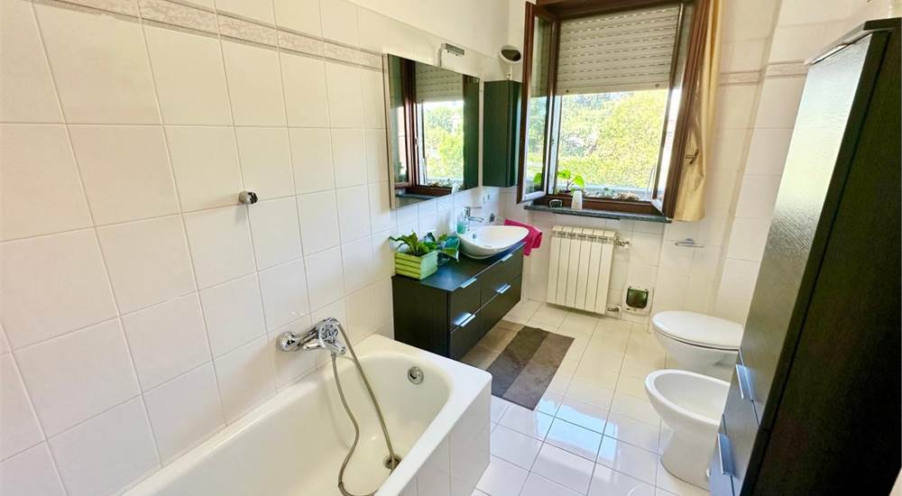 Bagno con vasca