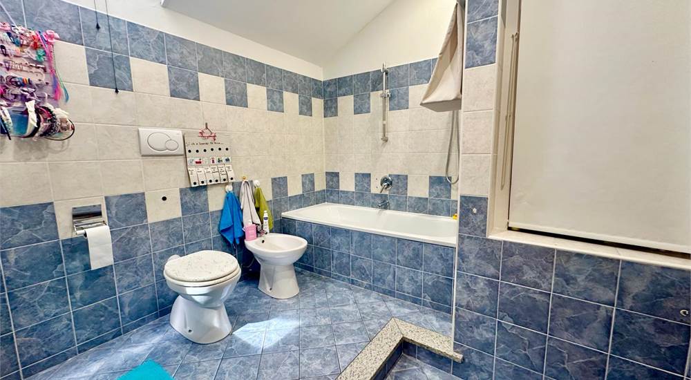Bagno camera matrimoniale